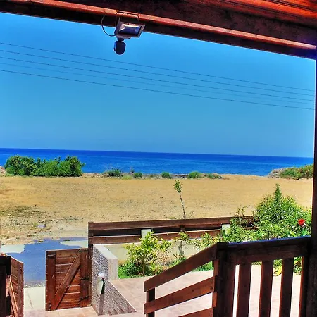 Villa Majestic Agia Marina  Exterior photo