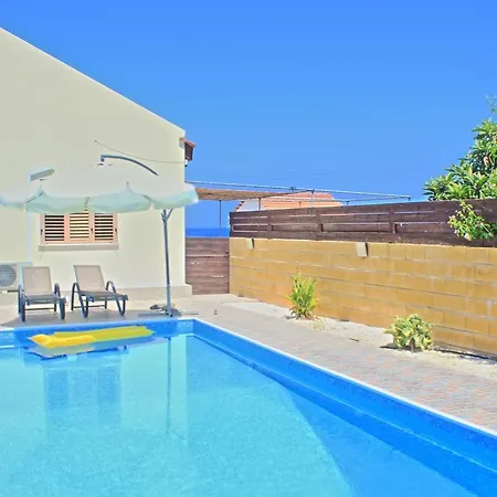 Villa Majestic Agia Marina  Exterior photo
